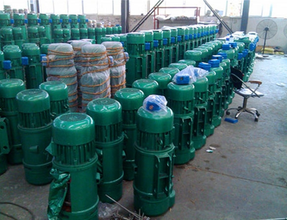 電動(dòng)葫蘆運(yùn)行時(shí)需要注意的事項(xiàng)